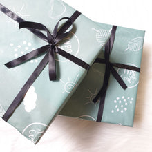 Load image into Gallery viewer, Gift Wrap &amp; Gift Message Options
